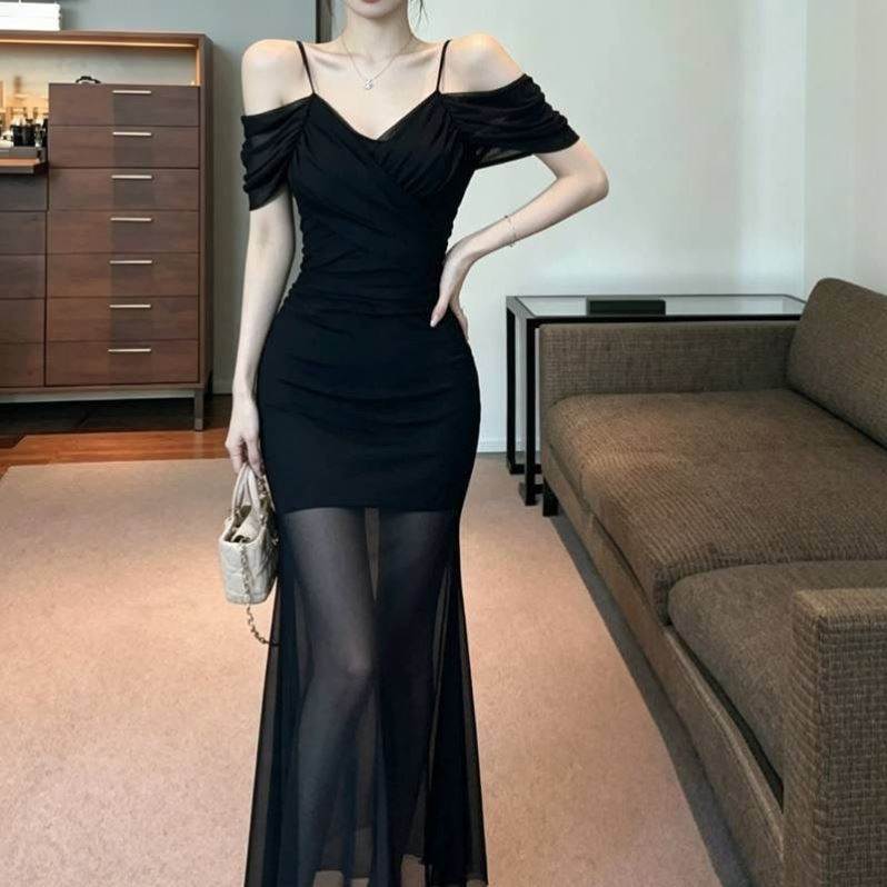 褶皱网纱气质长裙子轻熟御姐风性感低胸辣妹露肩吊带包臀连衣裙女