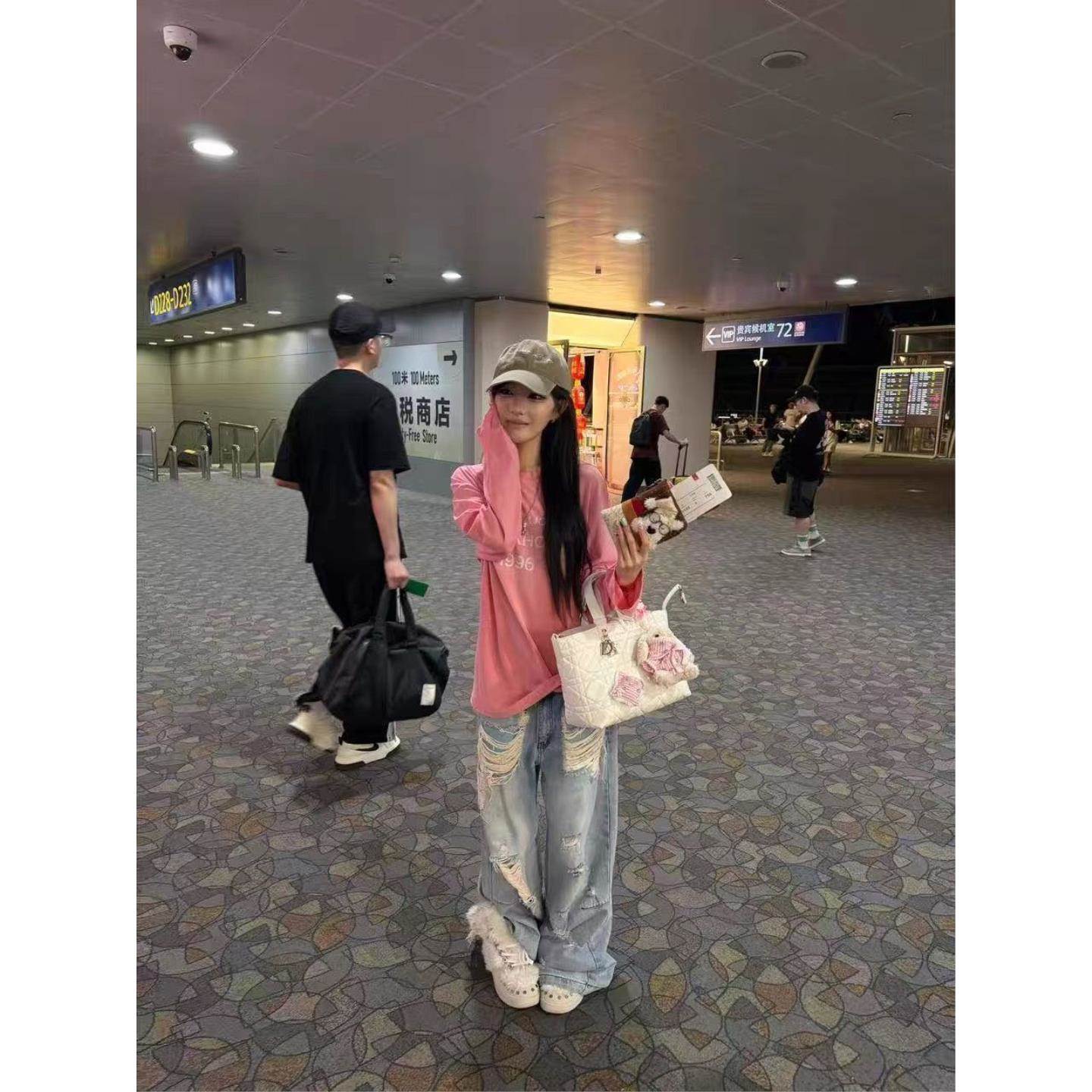 美式高街字母印花粉色长袖t恤女春秋宽松百搭慵懒风休闲打底上衣