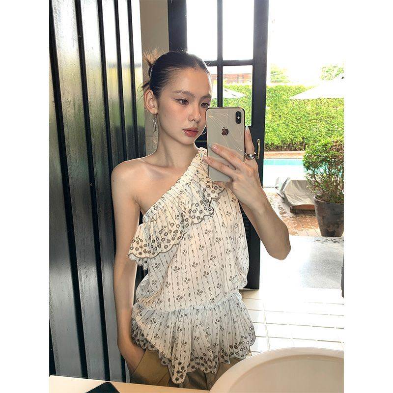 韩版高级感碎花刺绣荷叶边斜肩上衣女夏季不规则设计感无袖背心潮