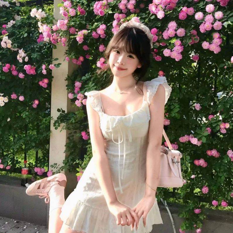 韩系初恋小白裙白色连衣裙女小个子夏季穿搭甜美小飞袖收腰短裙子