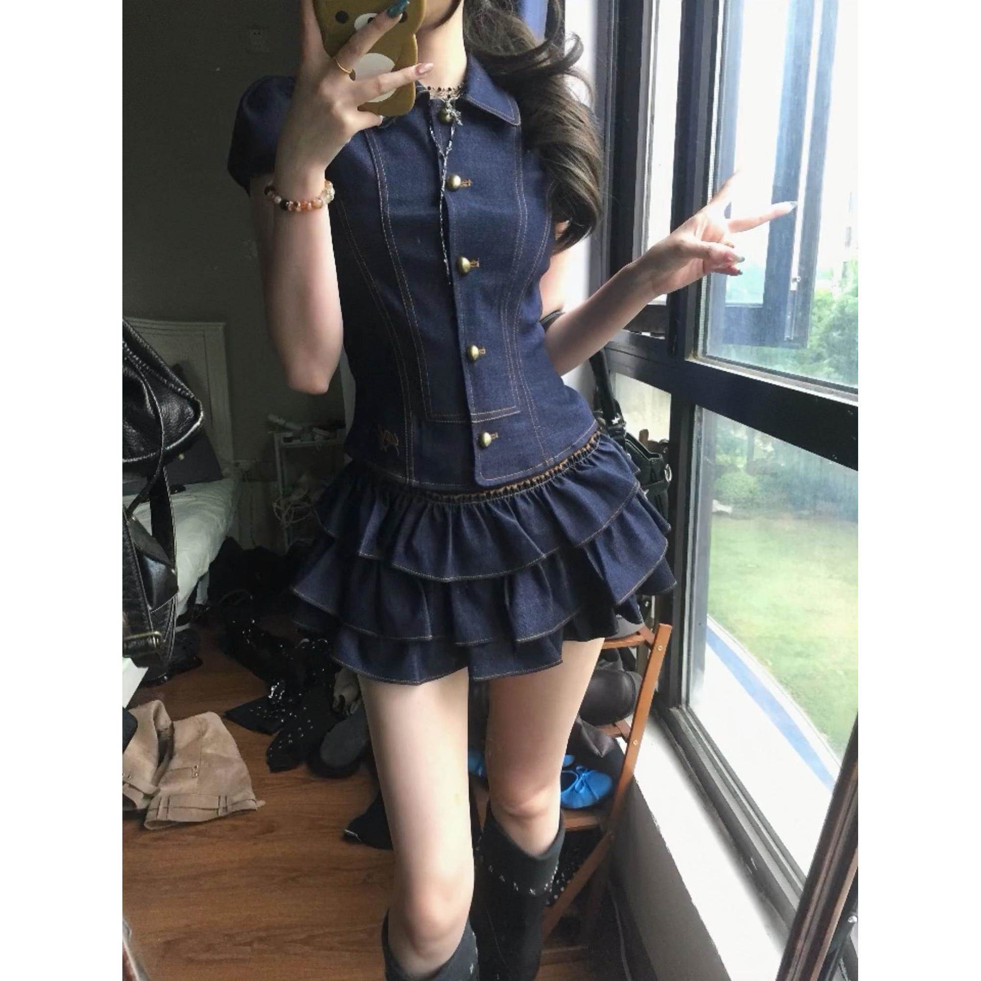 设计感两件套装女泡泡袖收腰显瘦牛仔衬衫高腰荷叶边层次感半身裙