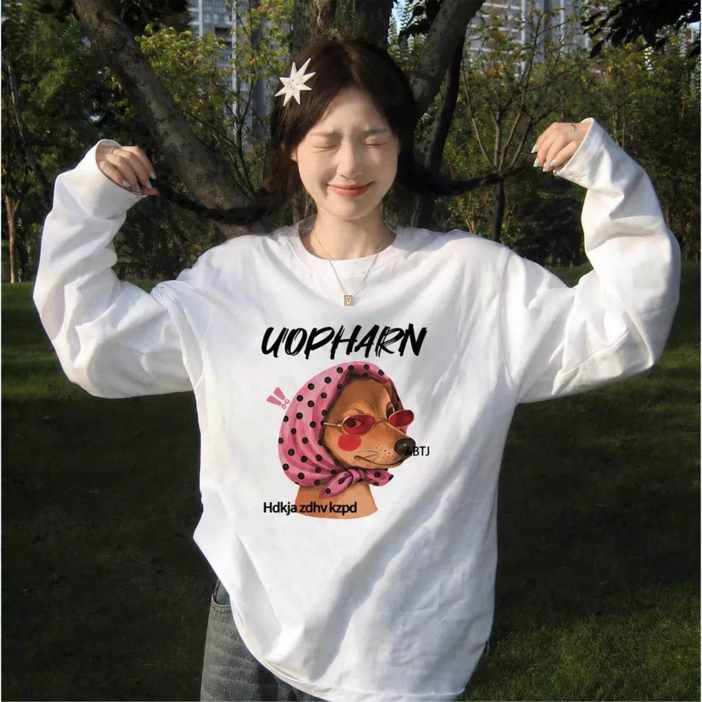 白色长袖秋冬美式头巾小狗印花T恤女慵懒风百搭圆领宽松上衣