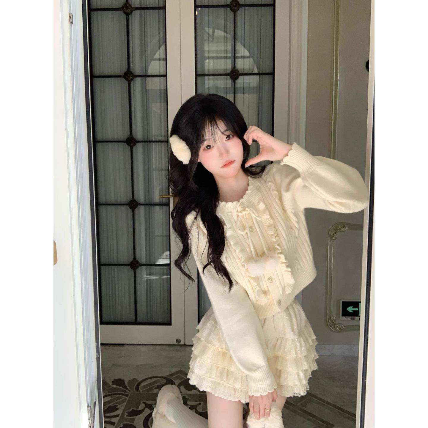 秋季新款绒球抽绳木耳边软糯针织上衣+蓬蓬半裙学院风套装女