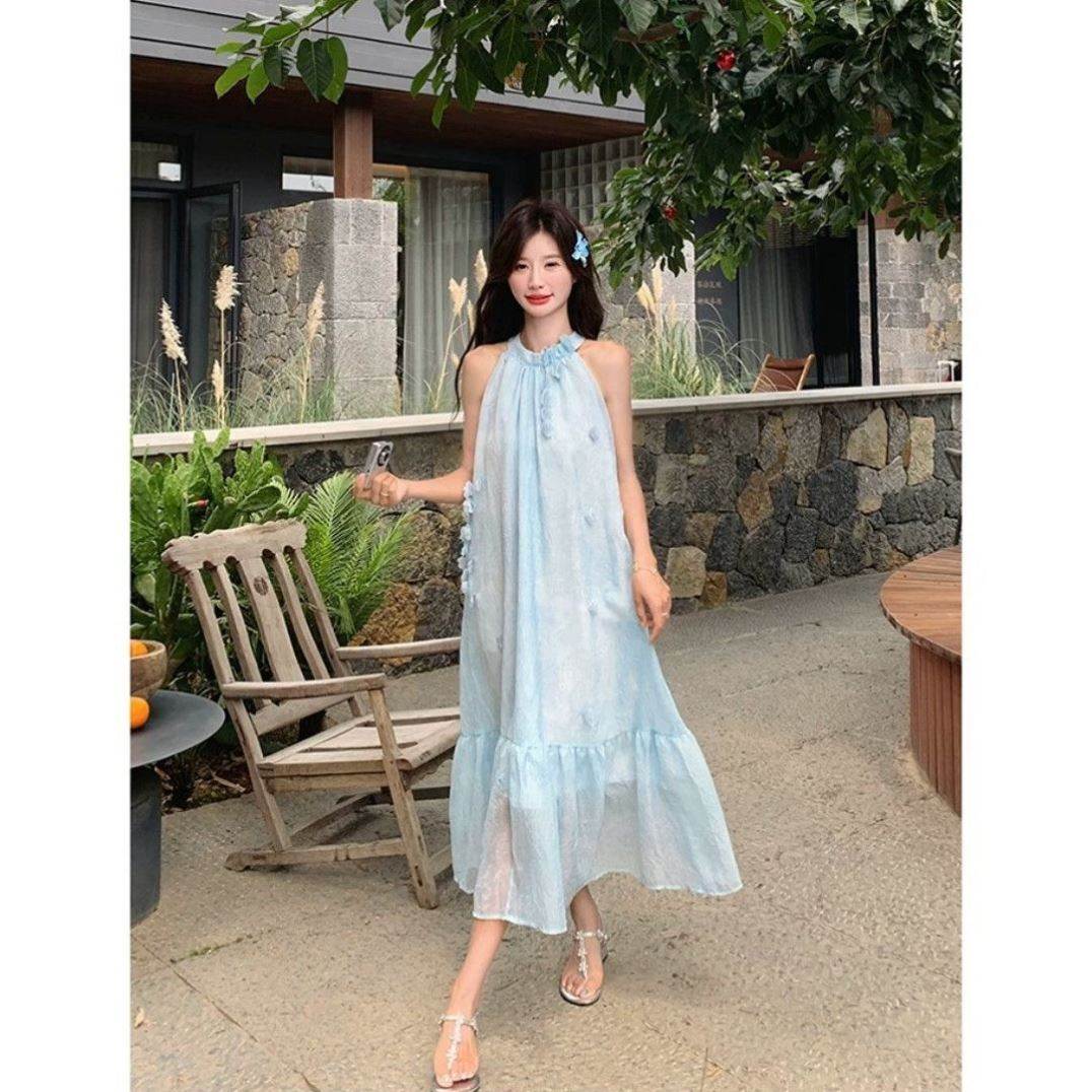 新中式夏季新款宽松显瘦仙女裙子扎染立体花朵挂脖露肩连衣裙女