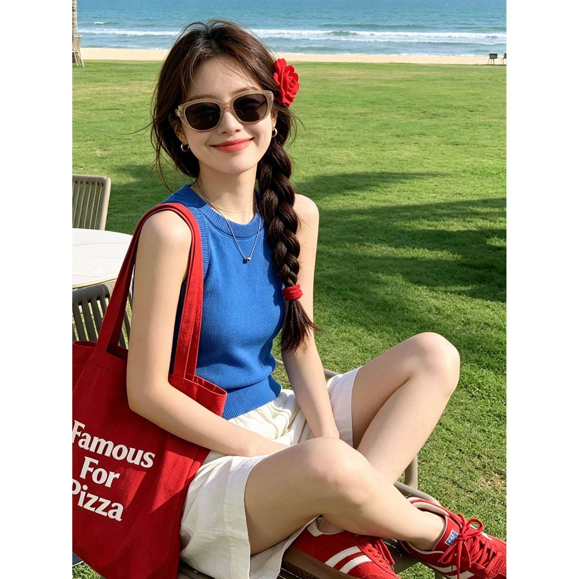 多巴胺韩版蓝色修身无袖背心女2026夏季气质度假风海边巨好看上衣