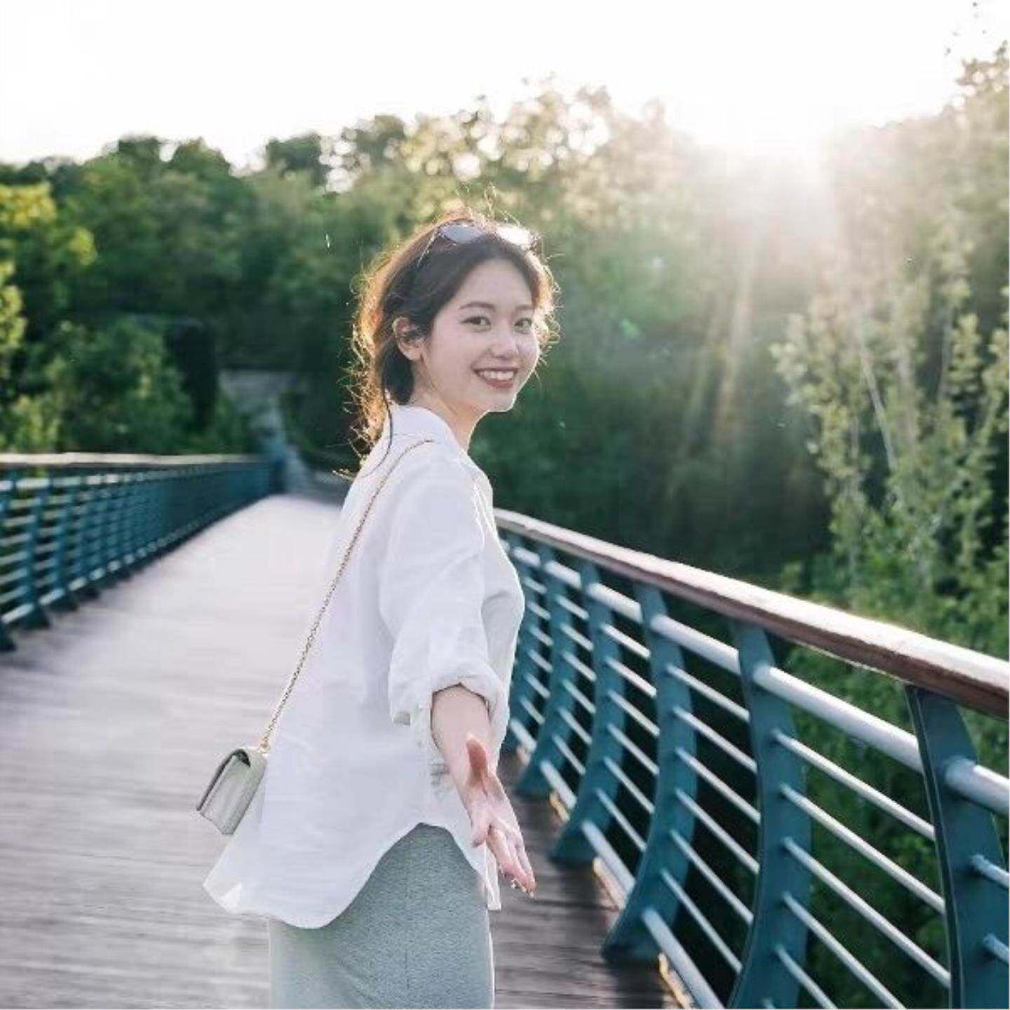 白色法式麻亚麻防晒衬衫夏季薄款新款宽松休闲长袖衬衣上衣