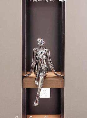 空山基女神雕塑坐姿摆件银色高级感中古客厅电视柜简约现代装饰品