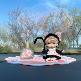 创意公仔车上装 网红汽车摆件车内饰品女高档中控台车载香薰个性 饰