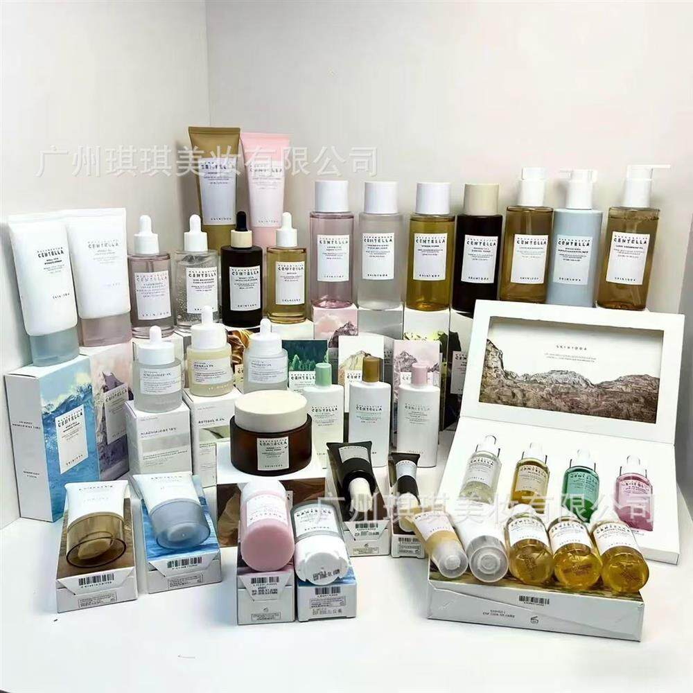 SKIN1004跨境积雪草精华液面霜洗面奶爽肤水旅行套装卸妆油防嗮霜