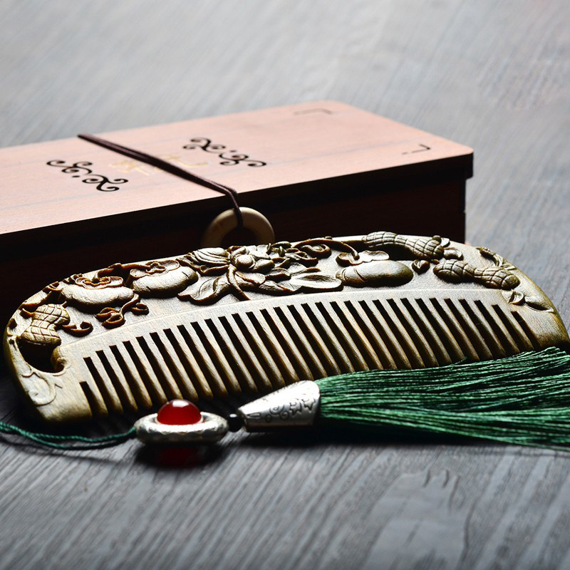 定制刻字绿檀香木雕刻木梳子按摩防脱发静电生日礼品盒送妈妈女友,家庭/个人清洁工具,梳子/化妆梳/按摩梳,淘宝优惠券,粉丝福利购,淘宝优惠卷