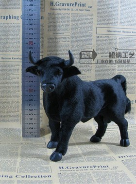 仿真小黑牛动物模型毛绒玩具牛橱窗桌面摆件儿童识物斗牛教学模型