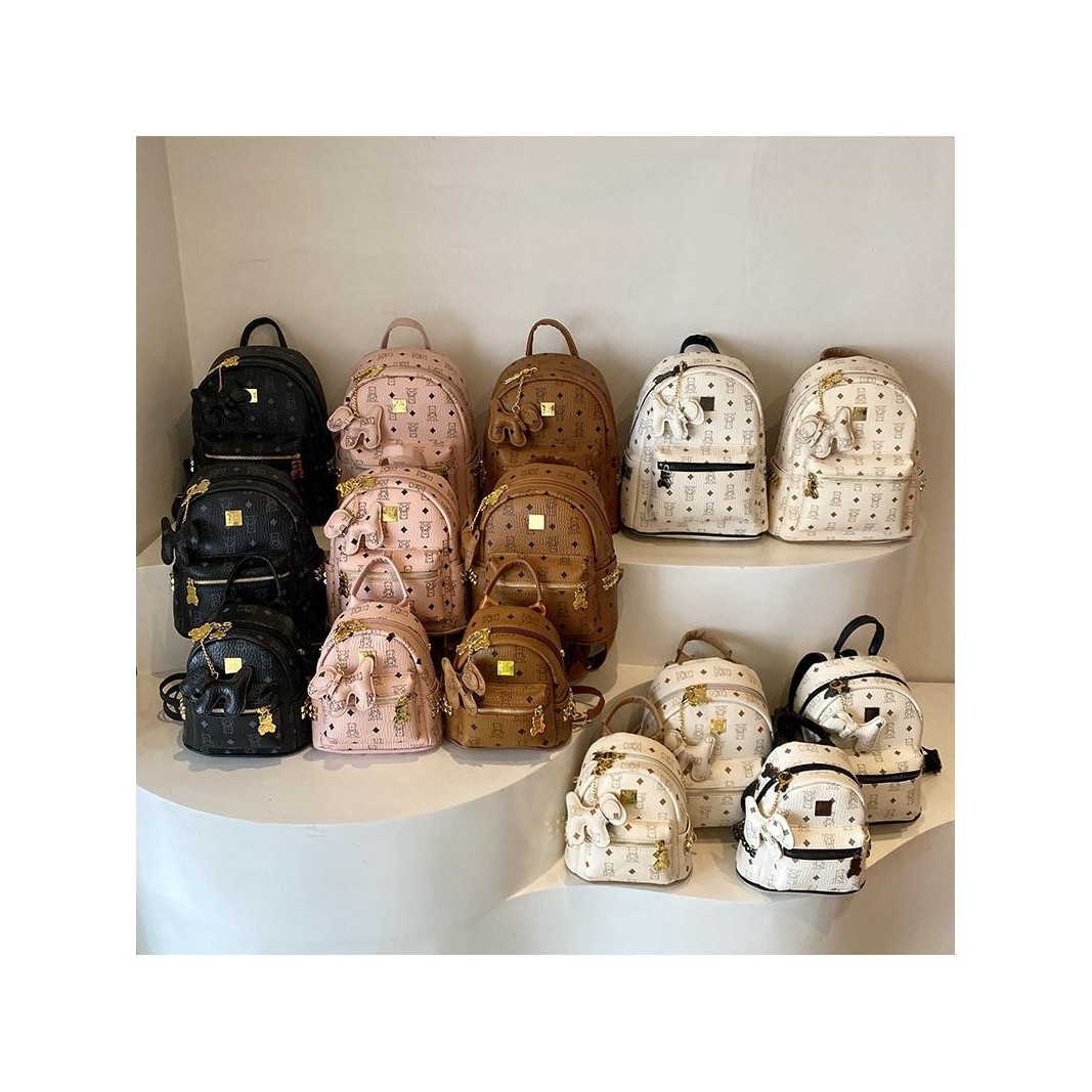 背包女双肩包2025新款潮时尚百搭大学生书包高级感大容量旅游包包