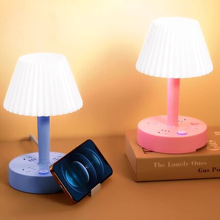 多功能台灯卧室创意氛围床头灯学生宿舍LED柔光护眼灯USB电源插座