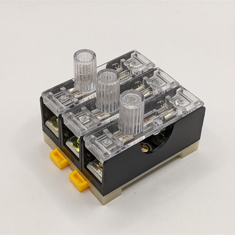 FS-103 三联玻璃保险丝底座6*30mm内置10A保险丝管 熔断器