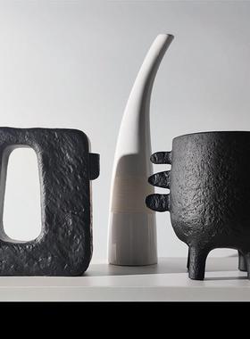 极简北欧黑色抽象树脂花瓶摆件侘寂样板房客厅玄关桌面家居装饰品