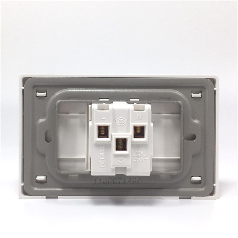 16A+10A空调插座面板老式热水器118型大三孔插座纯铜4000WPC防火,电子/电工,电源插座,淘宝优惠券,粉丝福利购,淘宝优惠卷