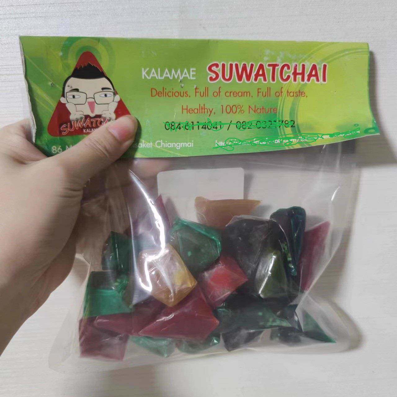 清迈瓦洛洛市场三角椰子糕椰奶糯米糖椰汁糕泰式甜品糕点椰子糖