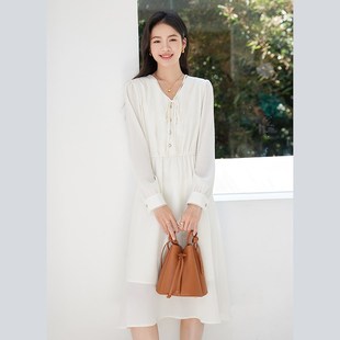 奈格薇儿小个子v领连衣裙2024新款女春秋法式气质收腰温柔风长裙