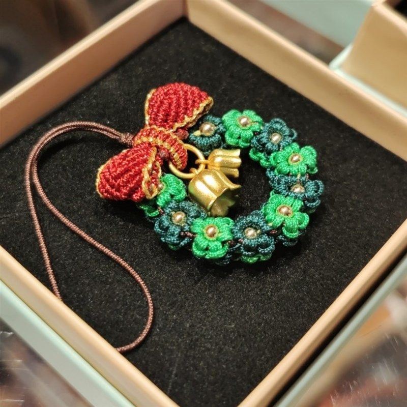 铃兰圣诞树diy材料包花环编绳手工编织蝴蝶结手机车挂件项链礼物