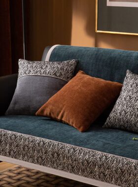 绿色高级感沙发垫子轻奢风现代高端四季通用防滑座垫皮套罩巾盖布