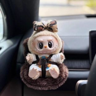拉布布搪胶公仔labubu安全座椅玩偶座椅新能源汽车出风口车载摆件