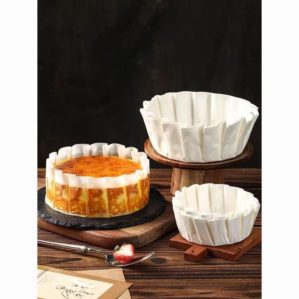 全自动巴斯克蛋糕纸托机一次性烘焙面包硅油机防油纸拖成型机托杯