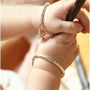 儿童银手镯聪明伶俐宝宝光面手环镀银手镯铃铛首饰铜镀银饰品手镯