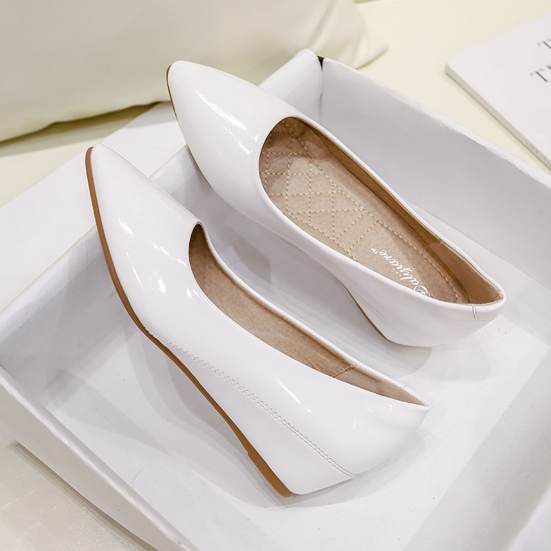 内增高漆皮尖头护士软底工作鞋女秋四季平底小码单鞋女坡跟豆豆鞋,女鞋,浅口单鞋,淘宝优惠券,粉丝福利购,淘宝优惠卷