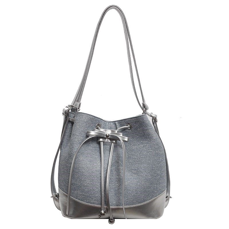 今年流行撞色大容量包包2024新款女双肩后背包多用单肩斜挎水桶包,箱包皮具/热销女包/男包,水桶包,淘宝优惠券,粉丝福利购,淘宝优惠卷