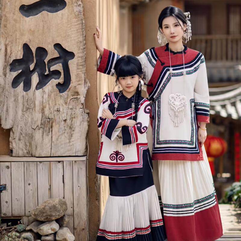 影楼新款彝族风儿童服装母女两y件套传统民族风摄影服舞台表演服