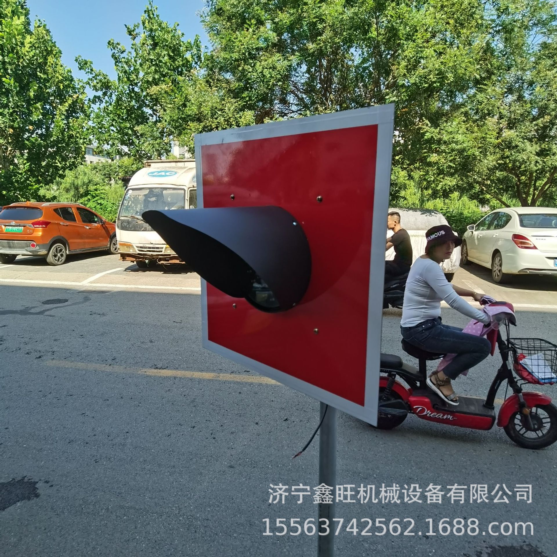 土挡灯 太阳能车挡表示器 车档灯 防护灯 铁路太阳能车档器表示器