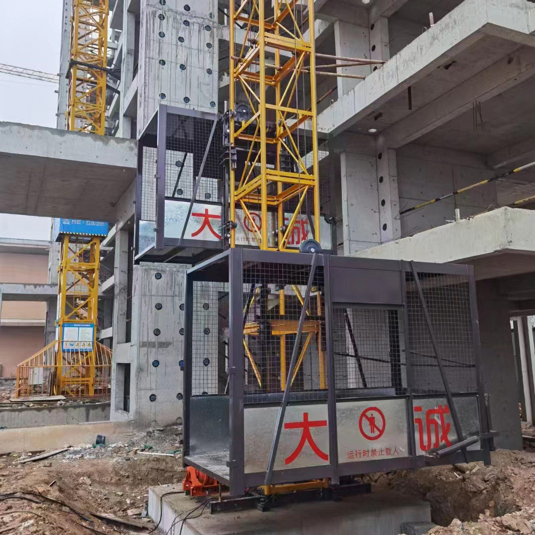 厂家供应工地物料机高空桥梁房建施工垂直上料钢丝绳物料提升机