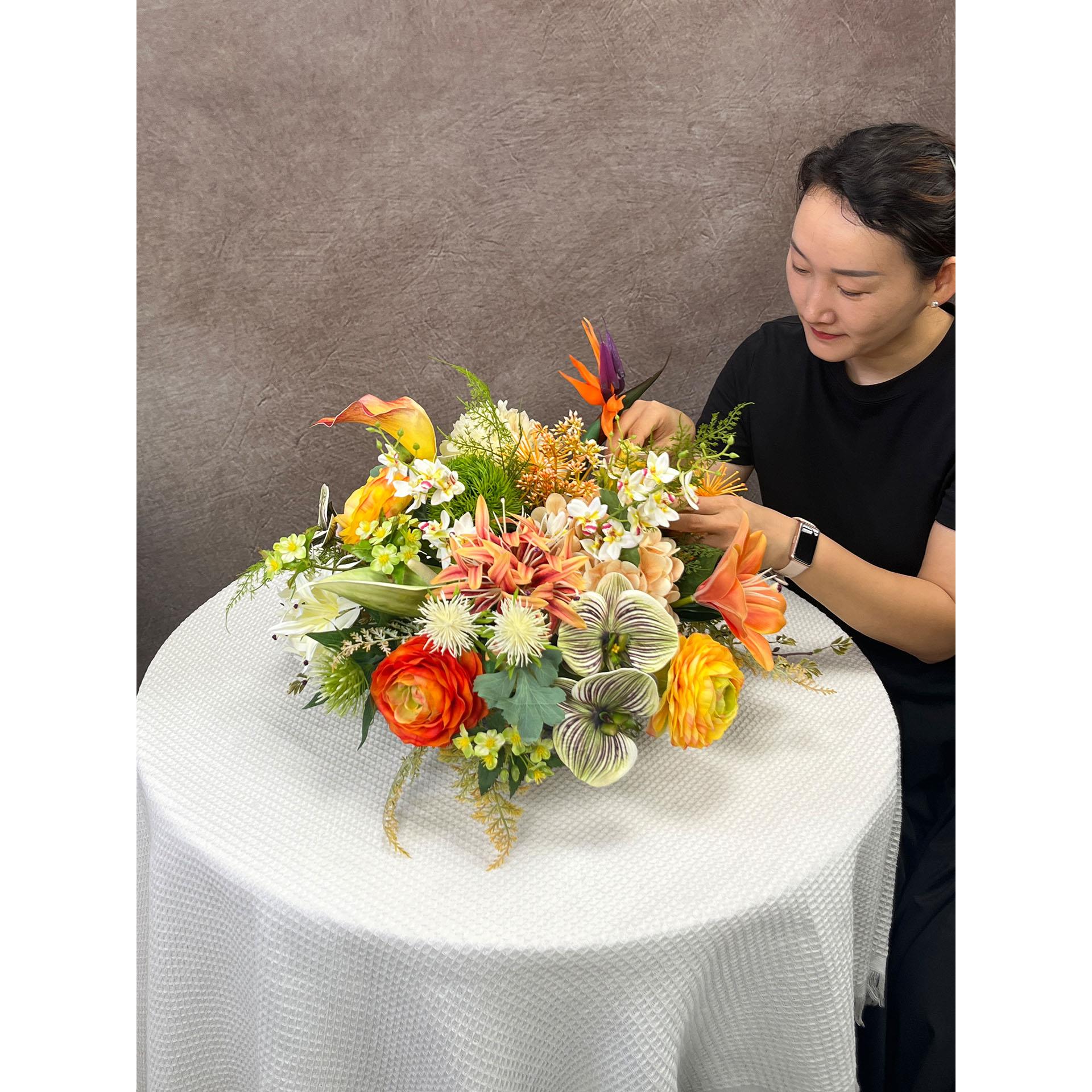 桌面花级感餐彷桌花摆花茶几上摆放的花逼TVQ真真彷高生花艺假花