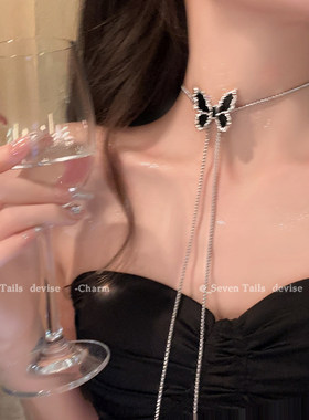 甜酷液化蝴蝶抽拉毛衣链女秋冬