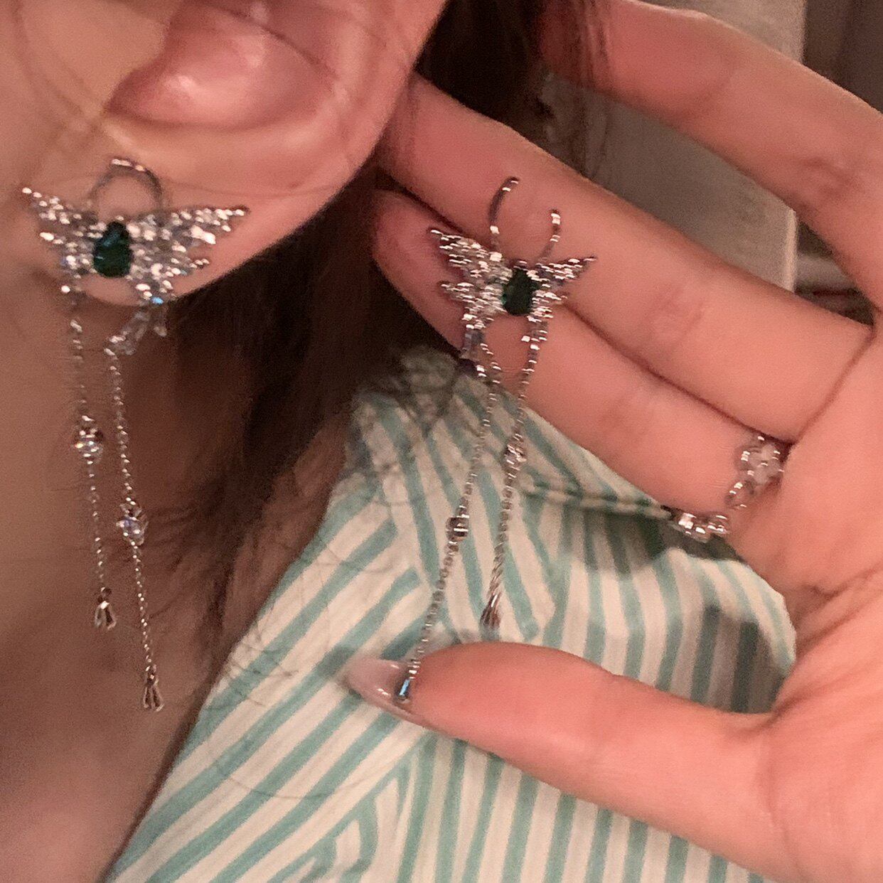 显脸小冷性风蝴蝶流苏耳钉