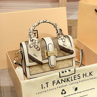 法国MK SKY正品真皮手提女包新款百搭高级感小方包时尚单肩包