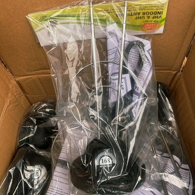老式电视机兔耳天线接收器模拟信号收音机室内家用拉杆双天线
