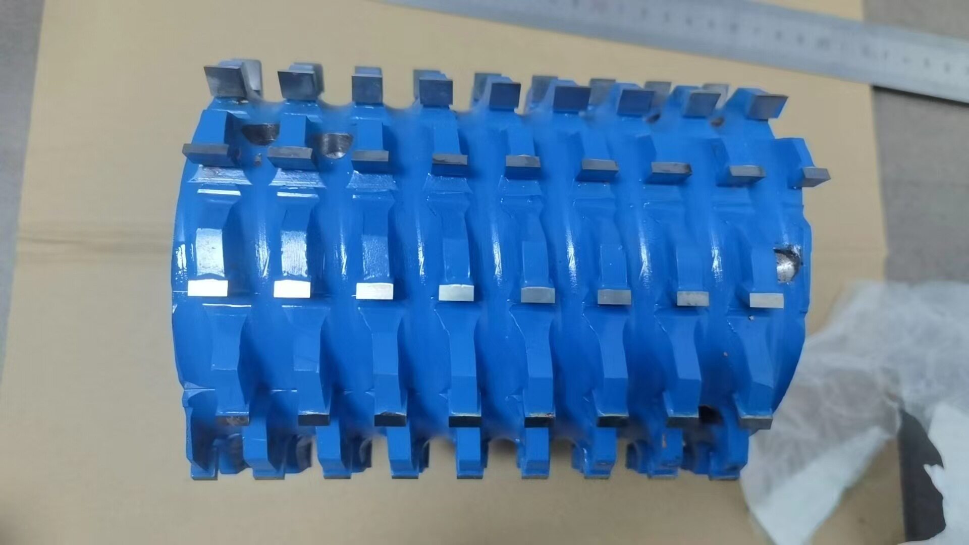 木工成型平刨压刨四面刨型刀焊接刀头款螺旋式硬质合金9-12刃铣刀