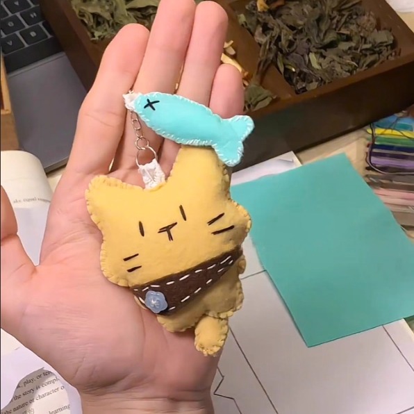 小猫小鱼可爱香囊手工DIY挂件钥匙扣材料包送男生女生创意礼物