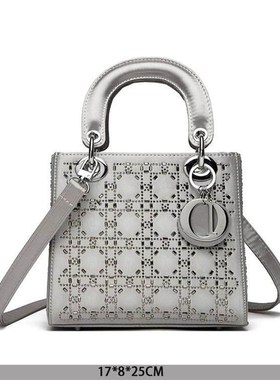 衣帽间现代小方软装简约包软装摆件样板房包女士衣柜饰品陈列包包