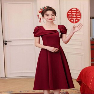红色新娘敬酒服女2026新款 回门订婚礼服裙小个子结婚领证登记大气