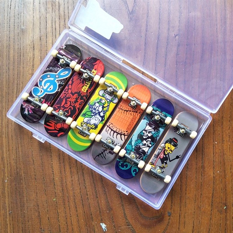 卡通图案塑料指尖迷你手指滑板六件套礼盒包装益智青少年玩具包邮