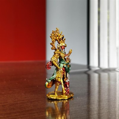 崇宁真君铁佛寺关公造像纯铜实心釉彩手绘车载办公室案头小摆件