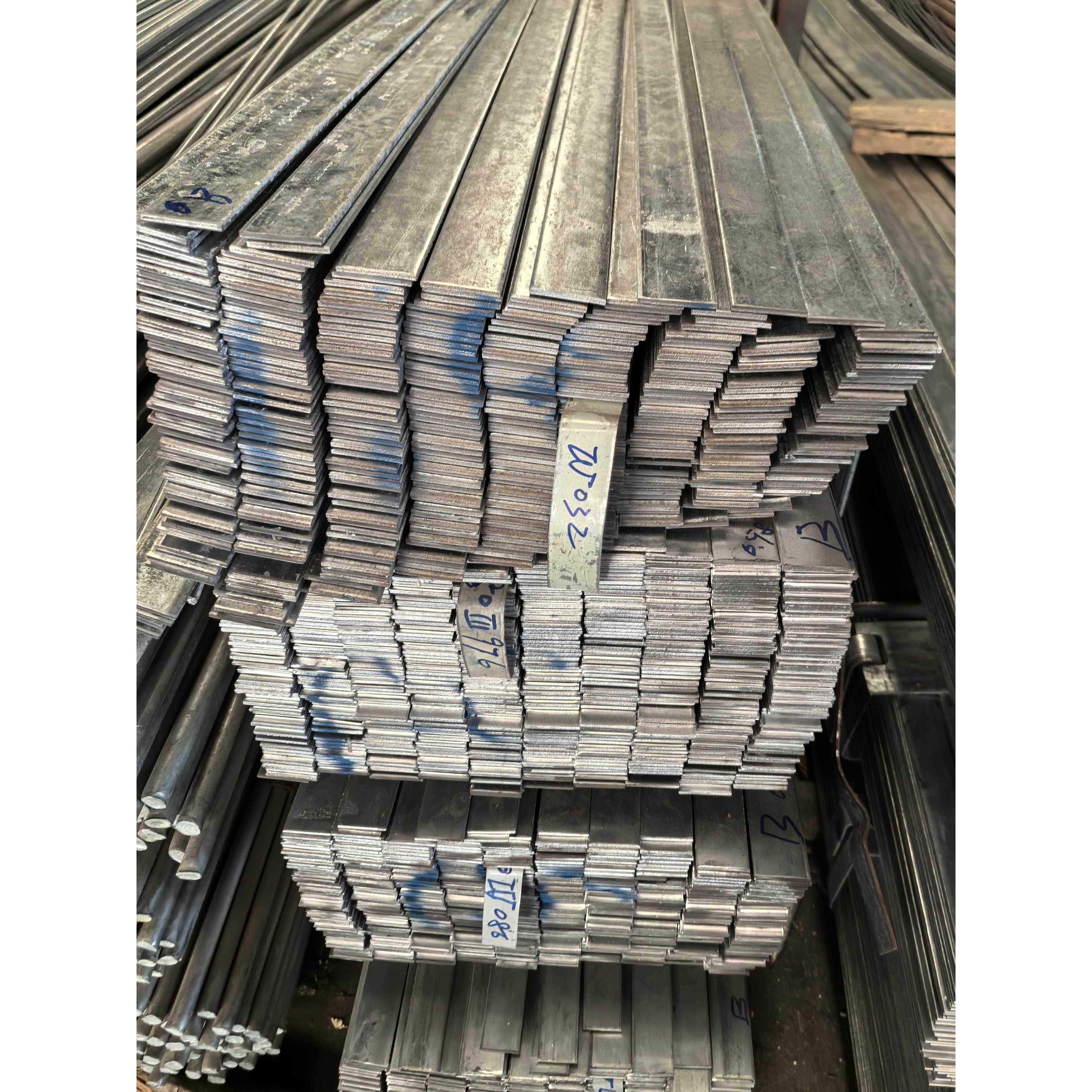 Q235B国标热轧扁铁条 避雷热镀锌扁钢40*4 25x4 扁铁30*3接地母线