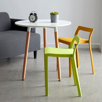 简约塑料凳子家用成人餐椅餐厅等位凳餐桌高板凳镂空靠背椅子