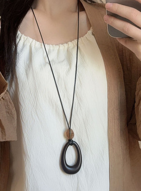 秋冬新款不规则木质圆环吊坠项链
