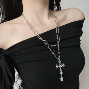 新款甜酷y2k个性多层叠戴水晶串珠十字架项链小众哥特辣妹锁骨链