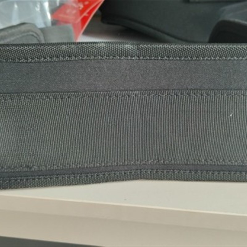 重庆体考指定f,实心球护腰宽12cm,长88厘米。注意:这款是软的!