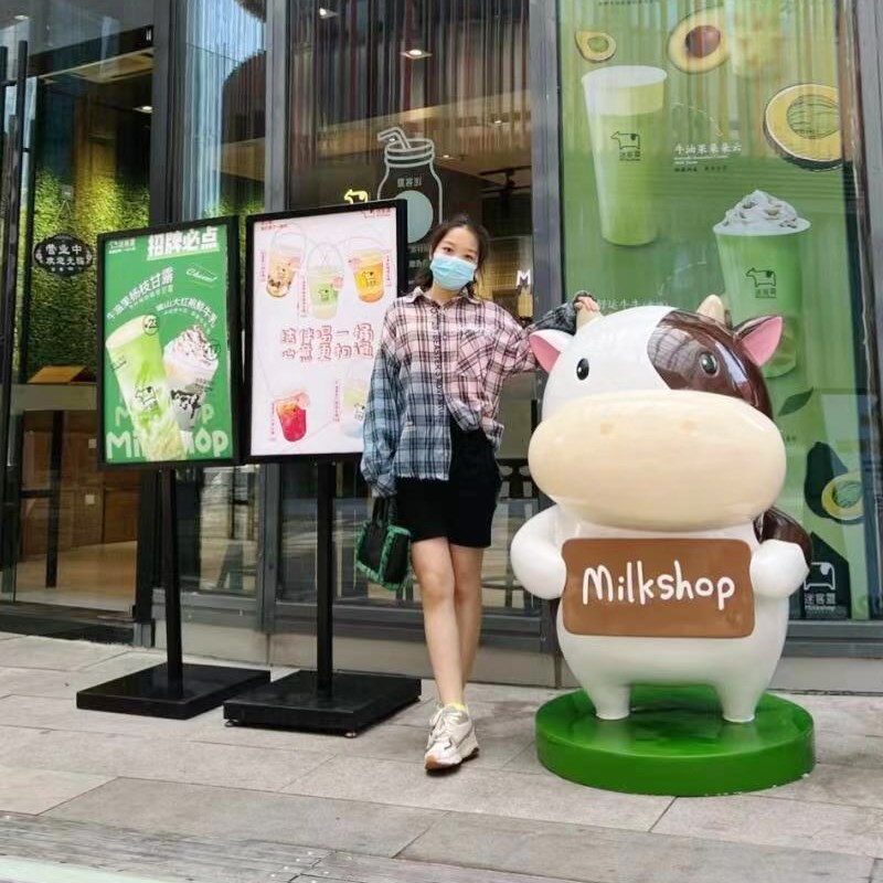 玻璃钢卡通奶牛j雕塑奶茶店开业迎宾装饰美陈动物模型落地摆件定