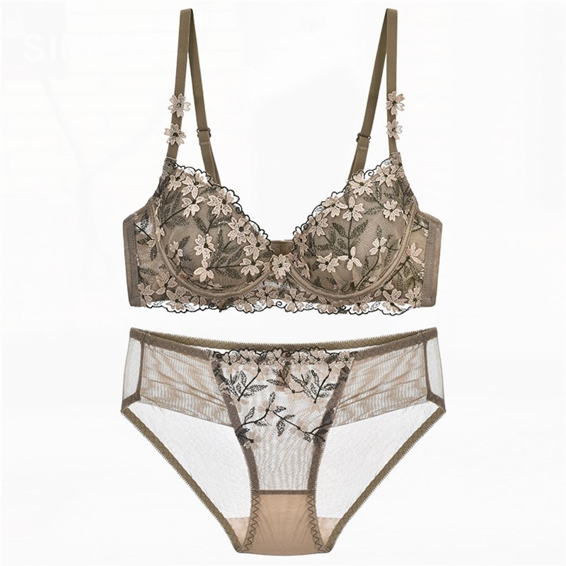 软钢圈厚款小胸显大胸罩套装蕾丝刺绣内衣女收副乳上托聚拢文胸